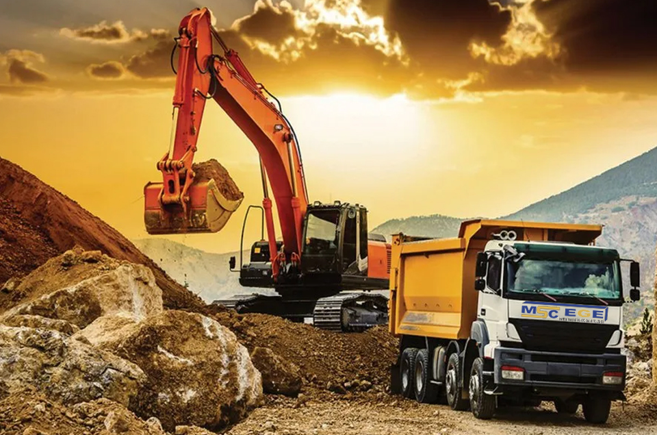 Gemlik Serbest Bölge'de Ağır Sanayi Temel ve Hafriyat İşleriniz İçin Doğru Adres: Altınova İnşaat