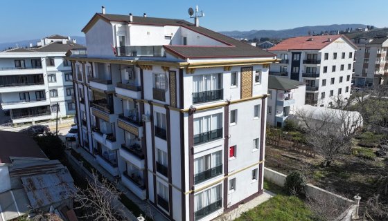 1150 M² 4 Katlı 8 Daireli Lüx Apartman